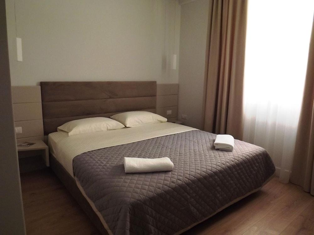 Hotel Vila Kalcuni Σαράντα Εξωτερικό φωτογραφία