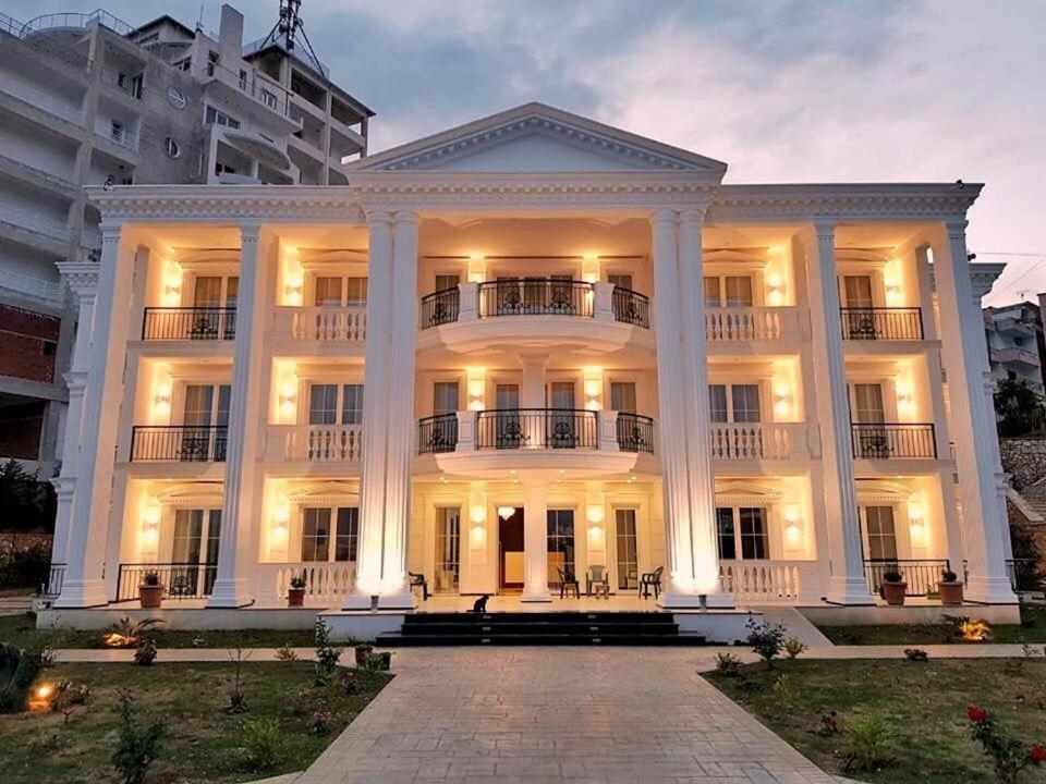 Hotel Vila Kalcuni Σαράντα Εξωτερικό φωτογραφία