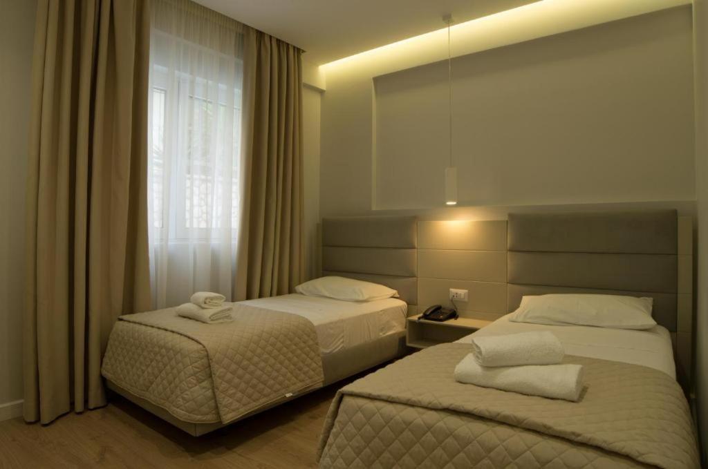 Hotel Vila Kalcuni Σαράντα Εξωτερικό φωτογραφία