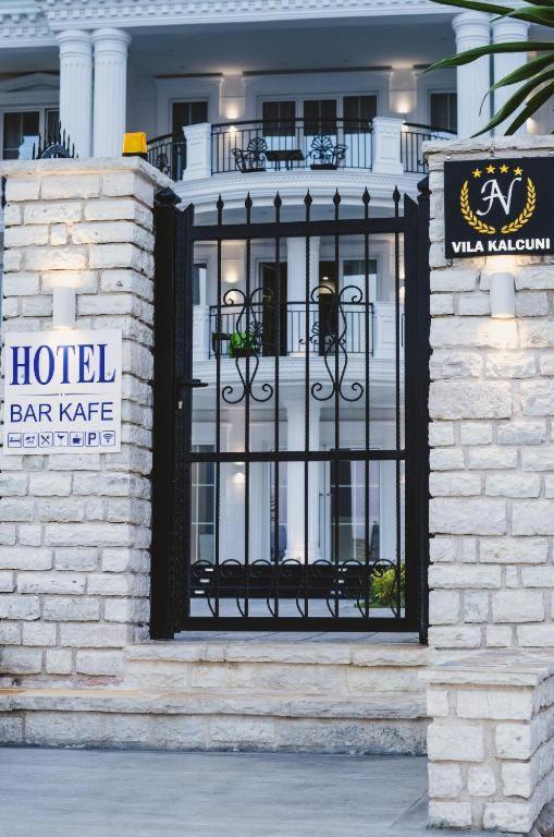 Hotel Vila Kalcuni Σαράντα Εξωτερικό φωτογραφία