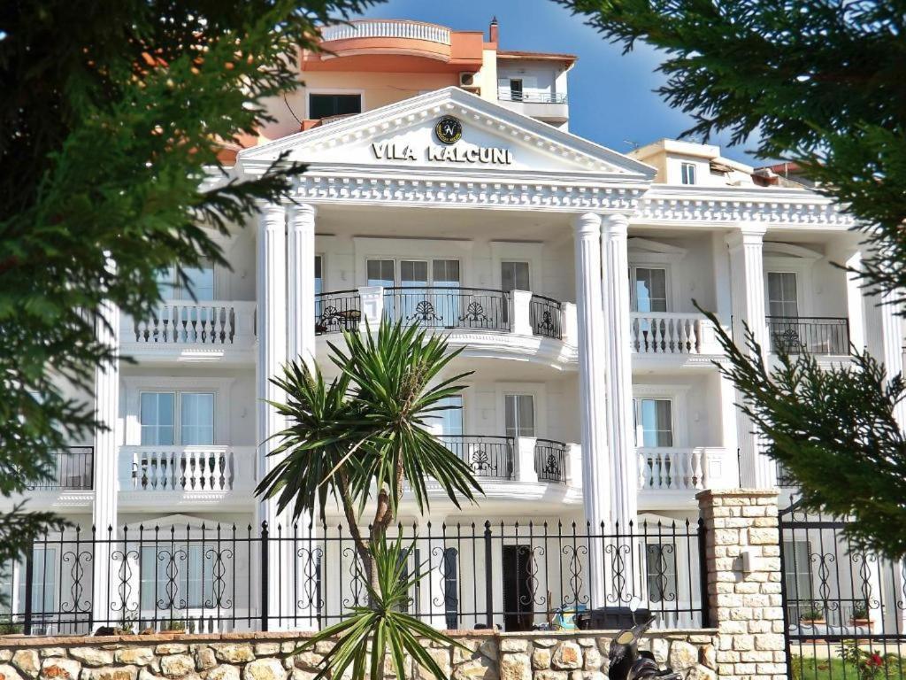 Hotel Vila Kalcuni Σαράντα Εξωτερικό φωτογραφία