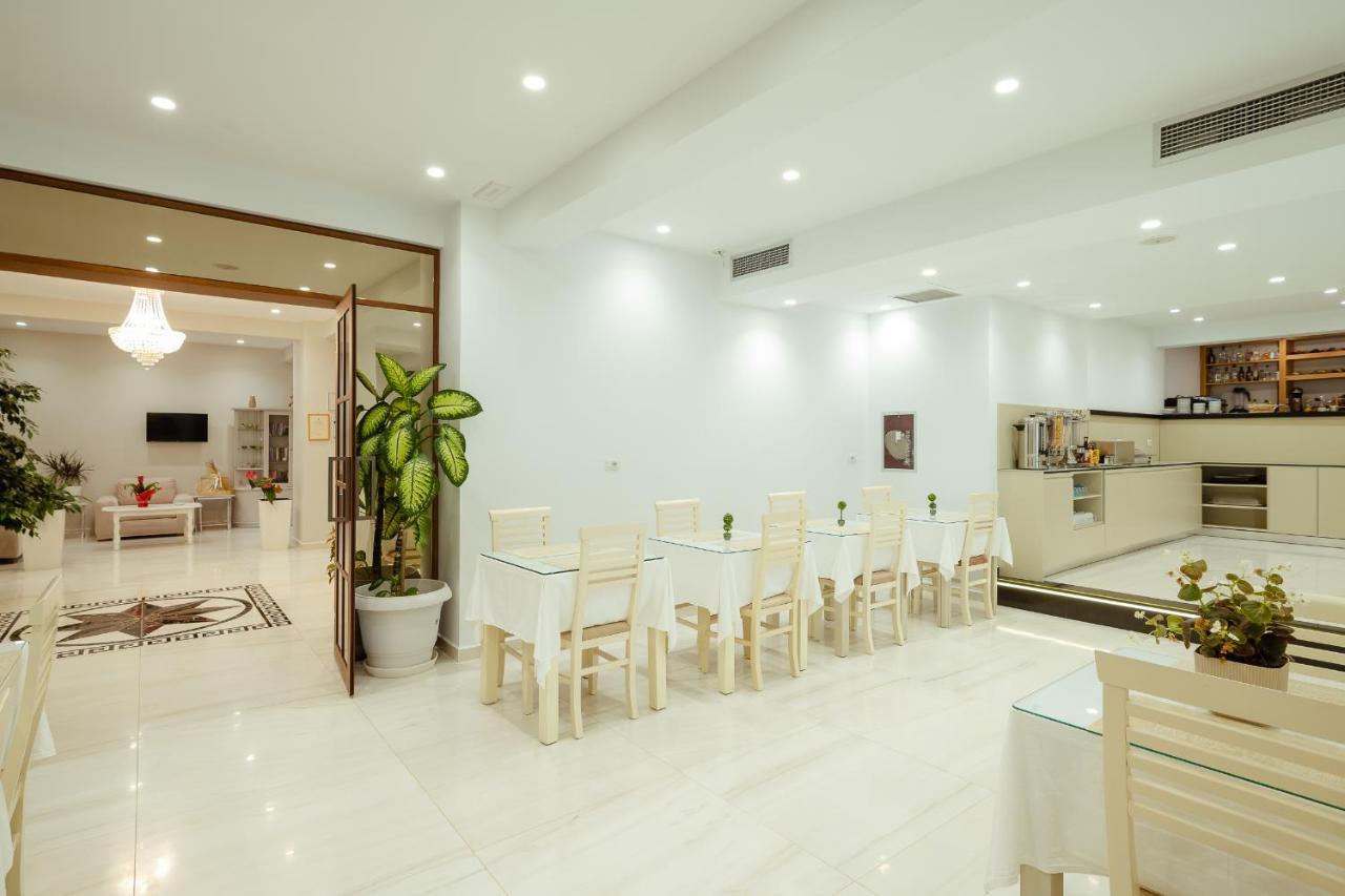 Hotel Vila Kalcuni Σαράντα Εξωτερικό φωτογραφία