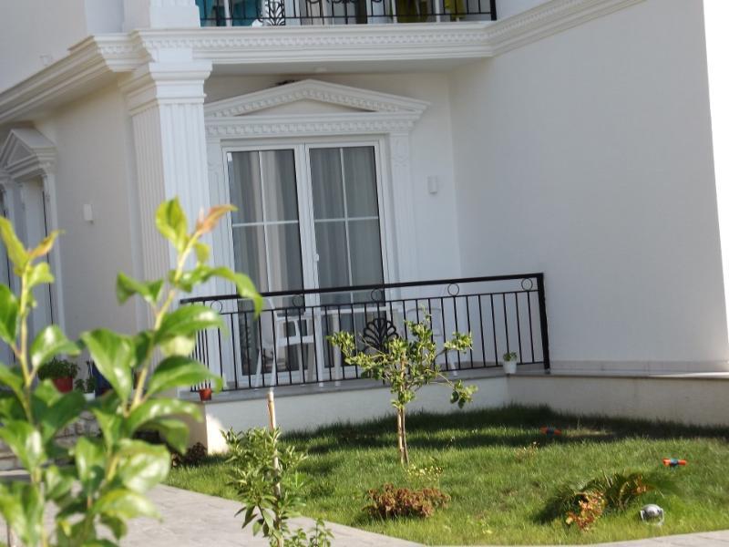 Hotel Vila Kalcuni Σαράντα Εξωτερικό φωτογραφία